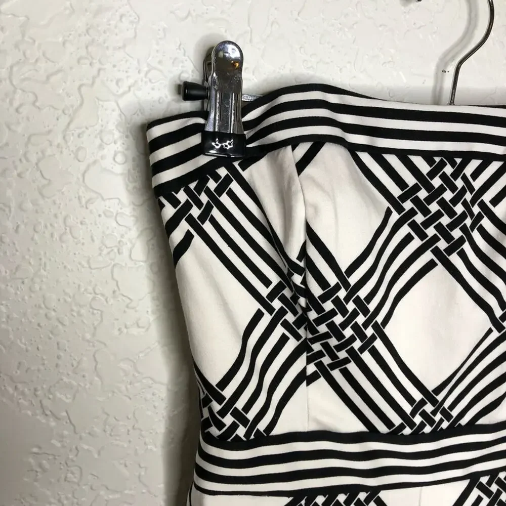 WHBM white black striped strapless pleated dress size 00